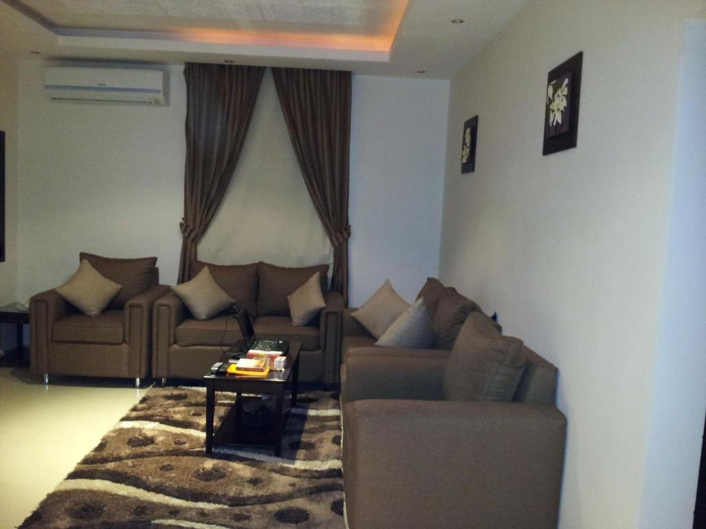 Dorar Darea Serviced Apartments - Al Malqa Rijád Szoba fotó