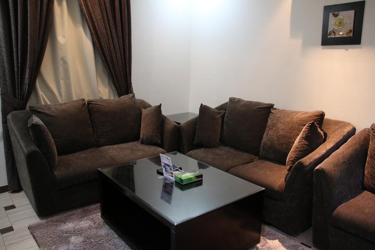 Dorar Darea Serviced Apartments - Al Malqa Rijád Kültér fotó